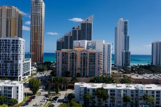 2 bedroom 2 bath for sale at 17555 Atlantic Blvd # 1205, Sunny Isles Beach FL 33160