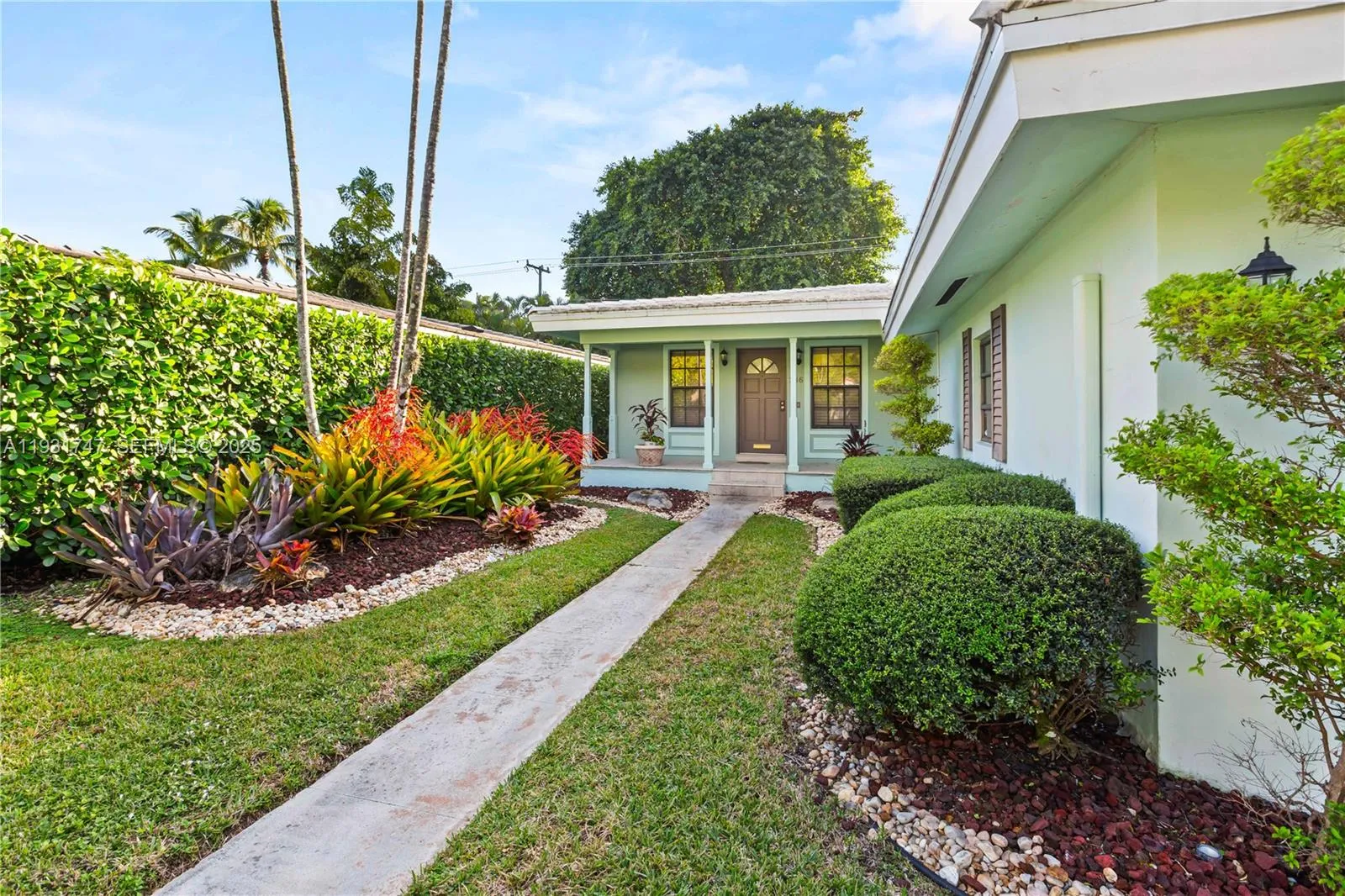 4 bedroom 3 bath for rent at 736 Alhambra Cir, Coral Gables FL 33134