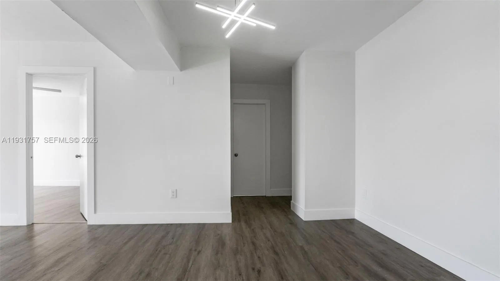 4158 Inverrary Dr # 409, Lauderhill FL 33319