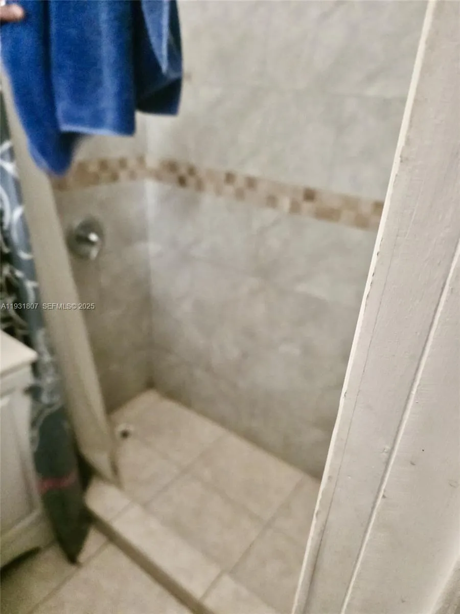 10280 SW 175th St, Miami FL 33157