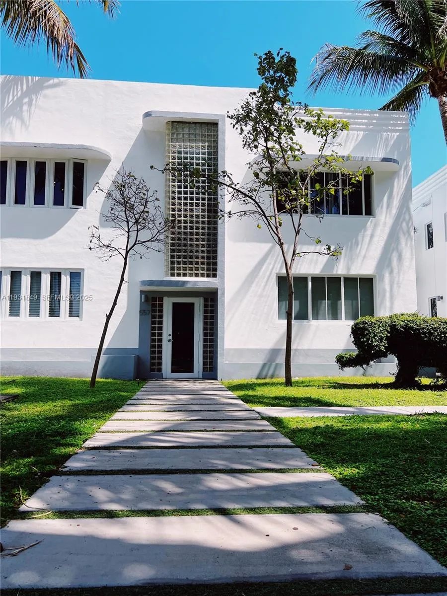 551 Michigan Ave # 221, Miami Beach FL 33139