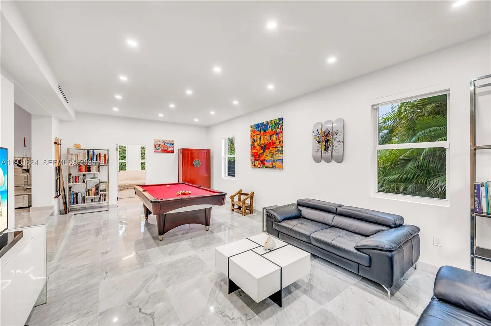 4321 Nautilus Dr, Miami Beach FL 33140