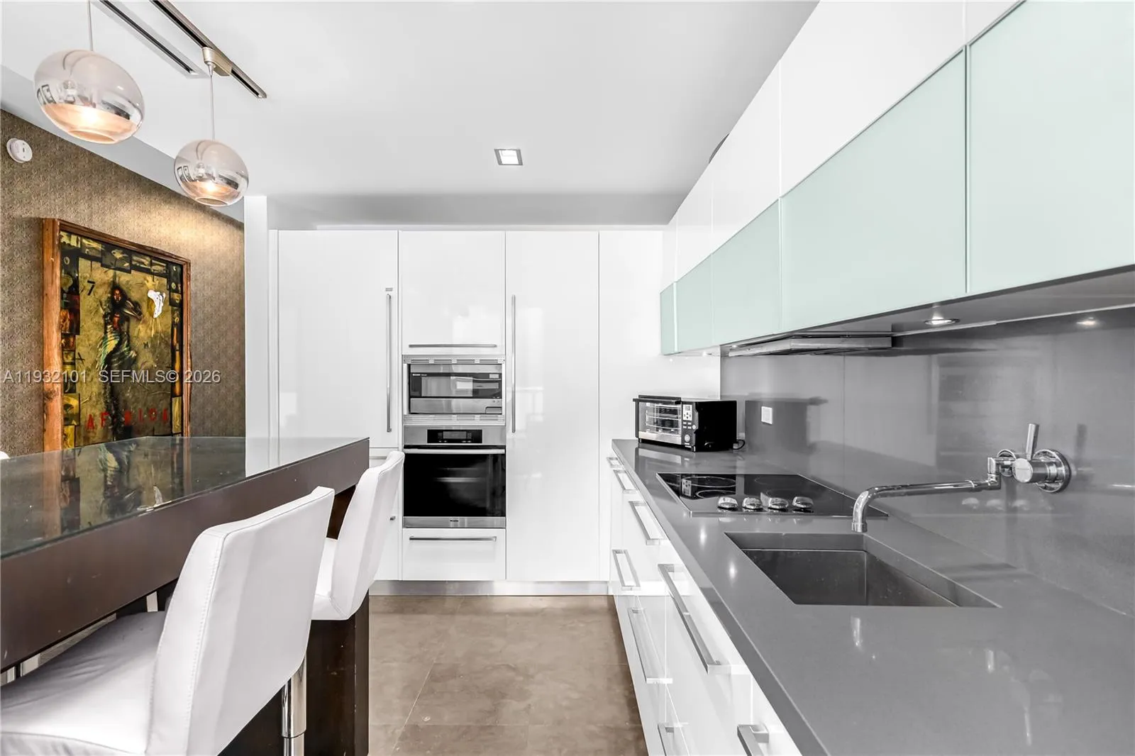 220 21st St # 507, Miami Beach FL 33139