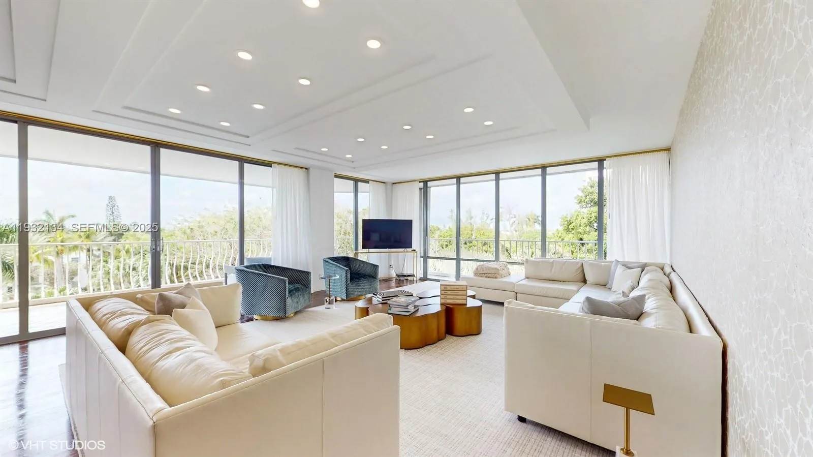 10155 Collins Ave # 410, Bal Harbour FL 33154