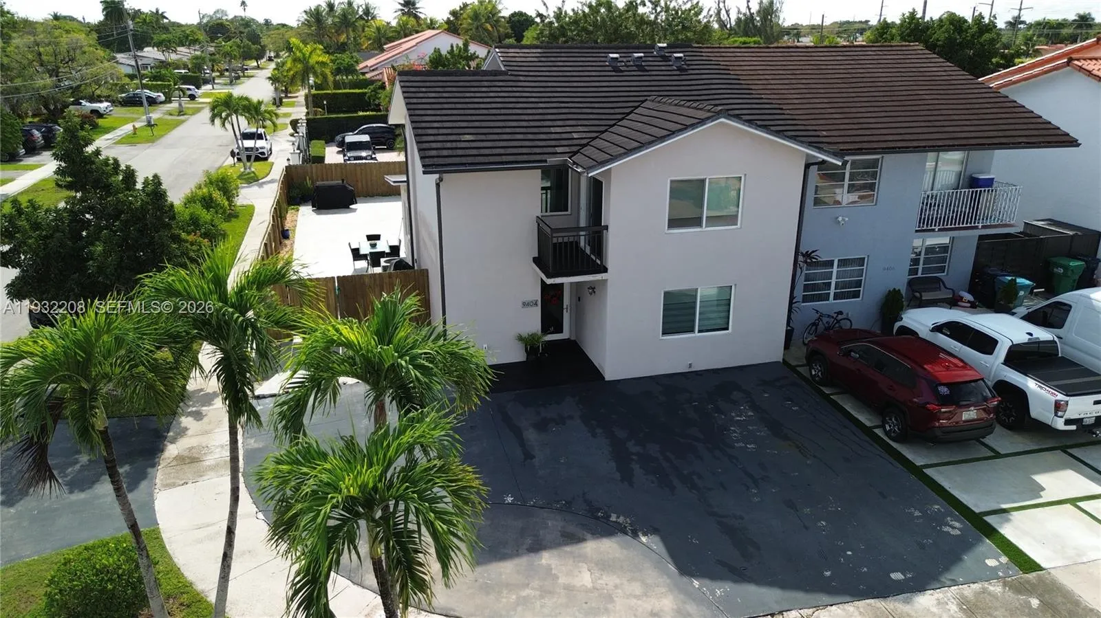 4 bedroom 3 bath for sale at 9404 SW 8th Ter, Miami FL 33174