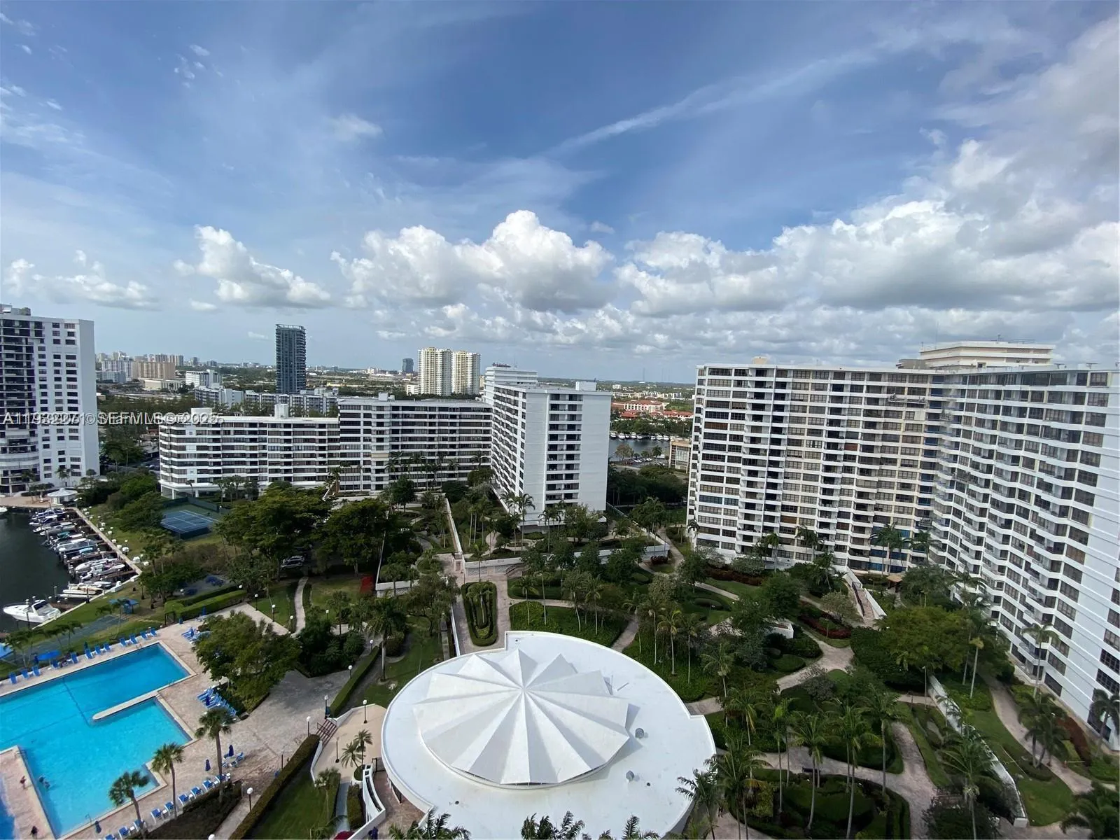 2500 Parkview Dr # 1920, Hallandale Beach FL 33009