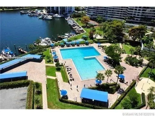 2500 Parkview Dr # 1920, Hallandale Beach FL 33009