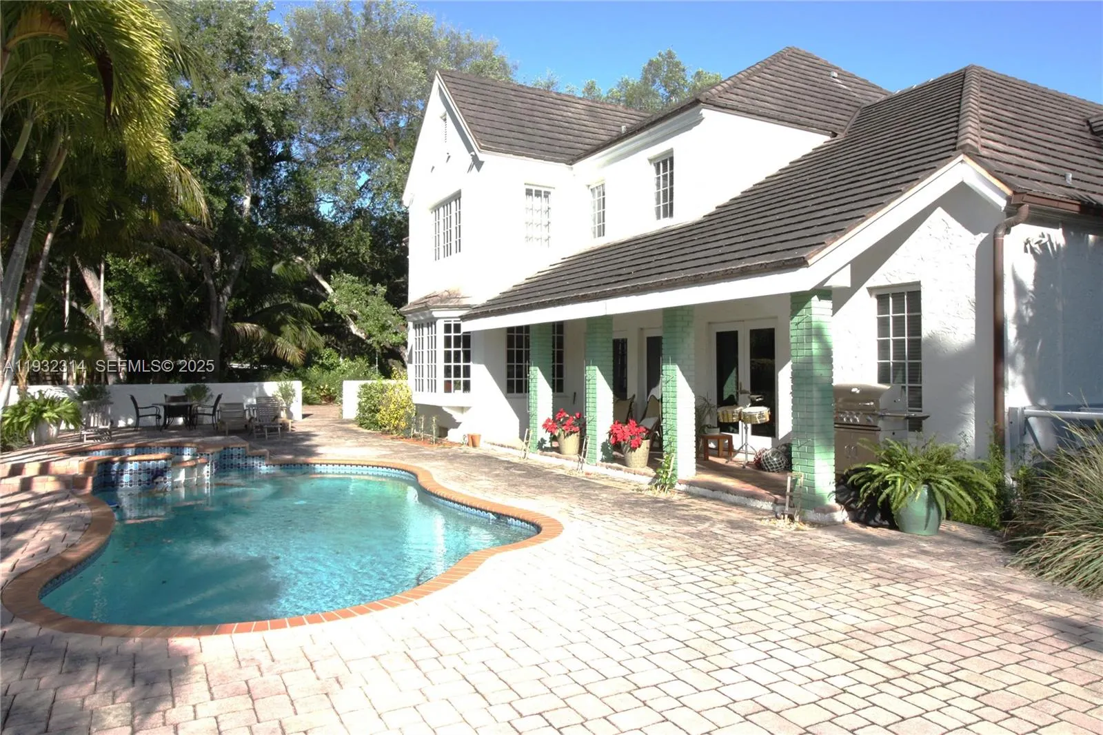 5 bedroom 4 bath for sale at 6750 Granada Blvd, Coral Gables FL 33146