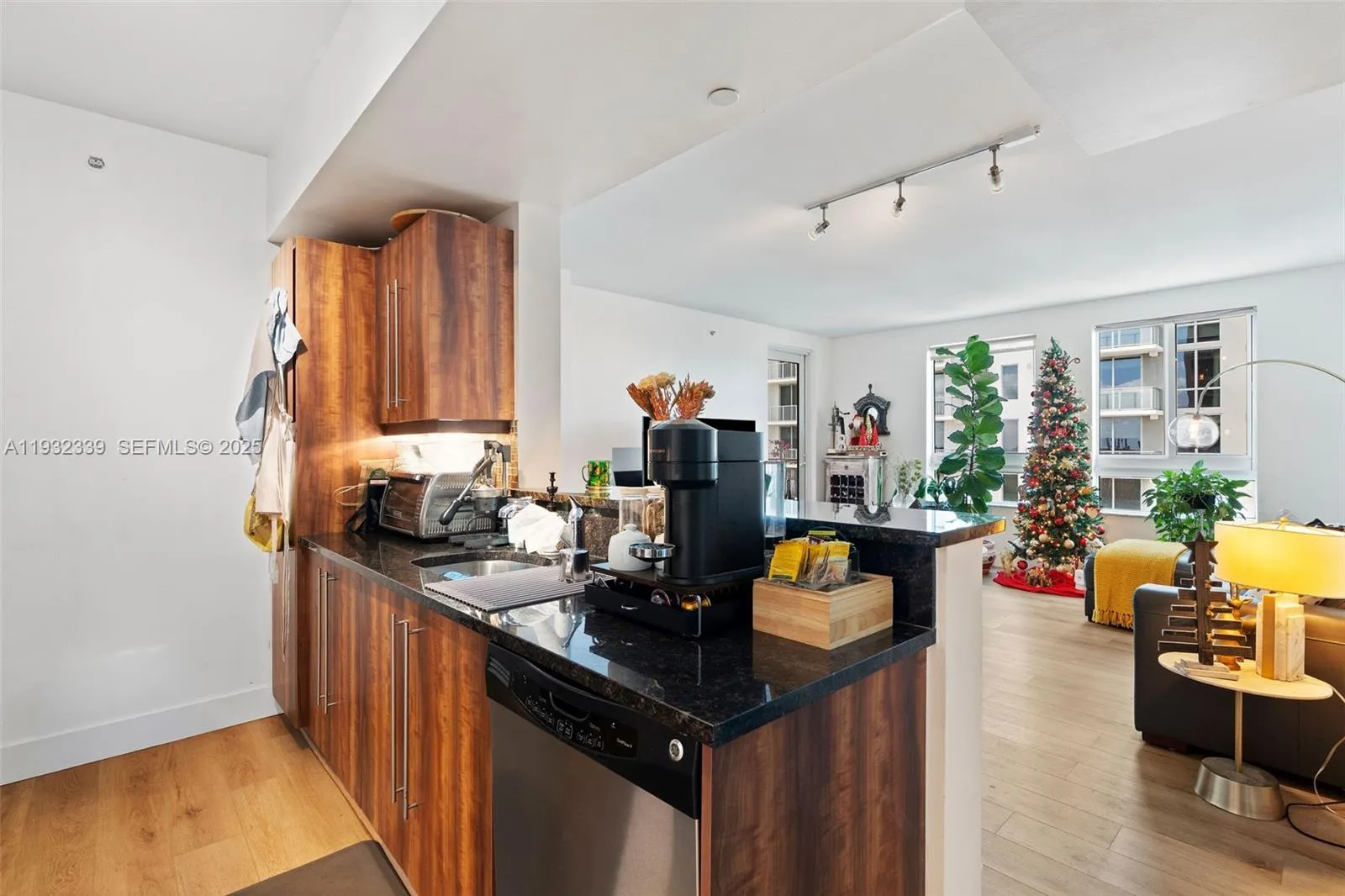 7350 SW 89th St # 1110S, Miami FL 33156