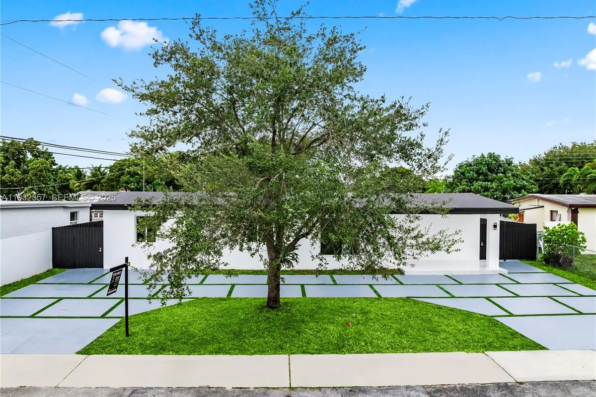 4140 SW 108th Ave, Miami FL 33165