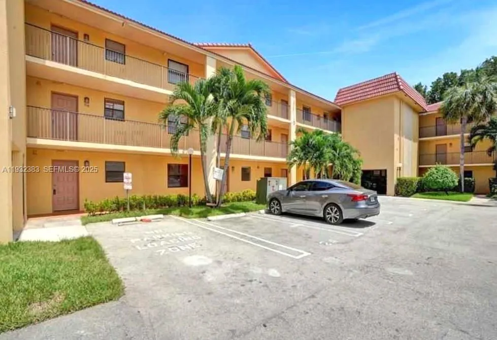 2 bedroom 2 bath Residential for sale at 11453 NW 39th Ct # 2, Coral Springs FL 33065