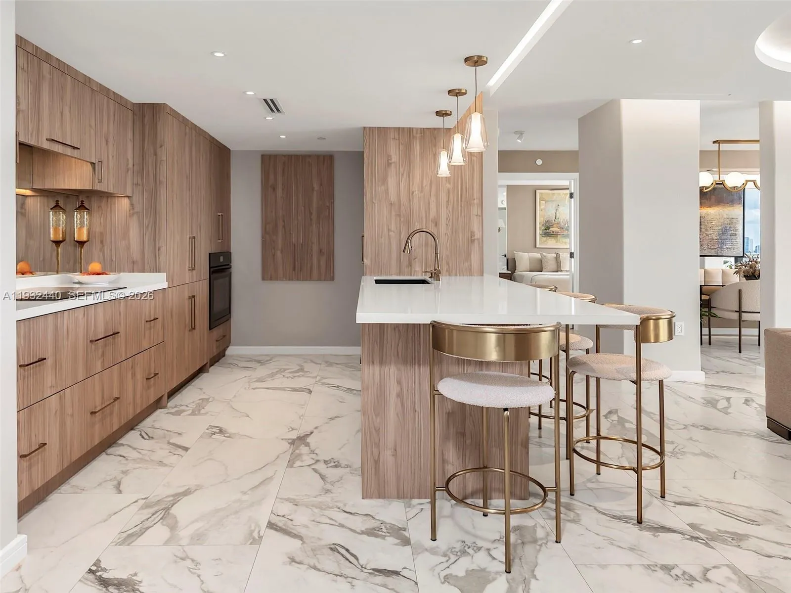 9 Island Ave # 2104, Miami Beach FL 33139