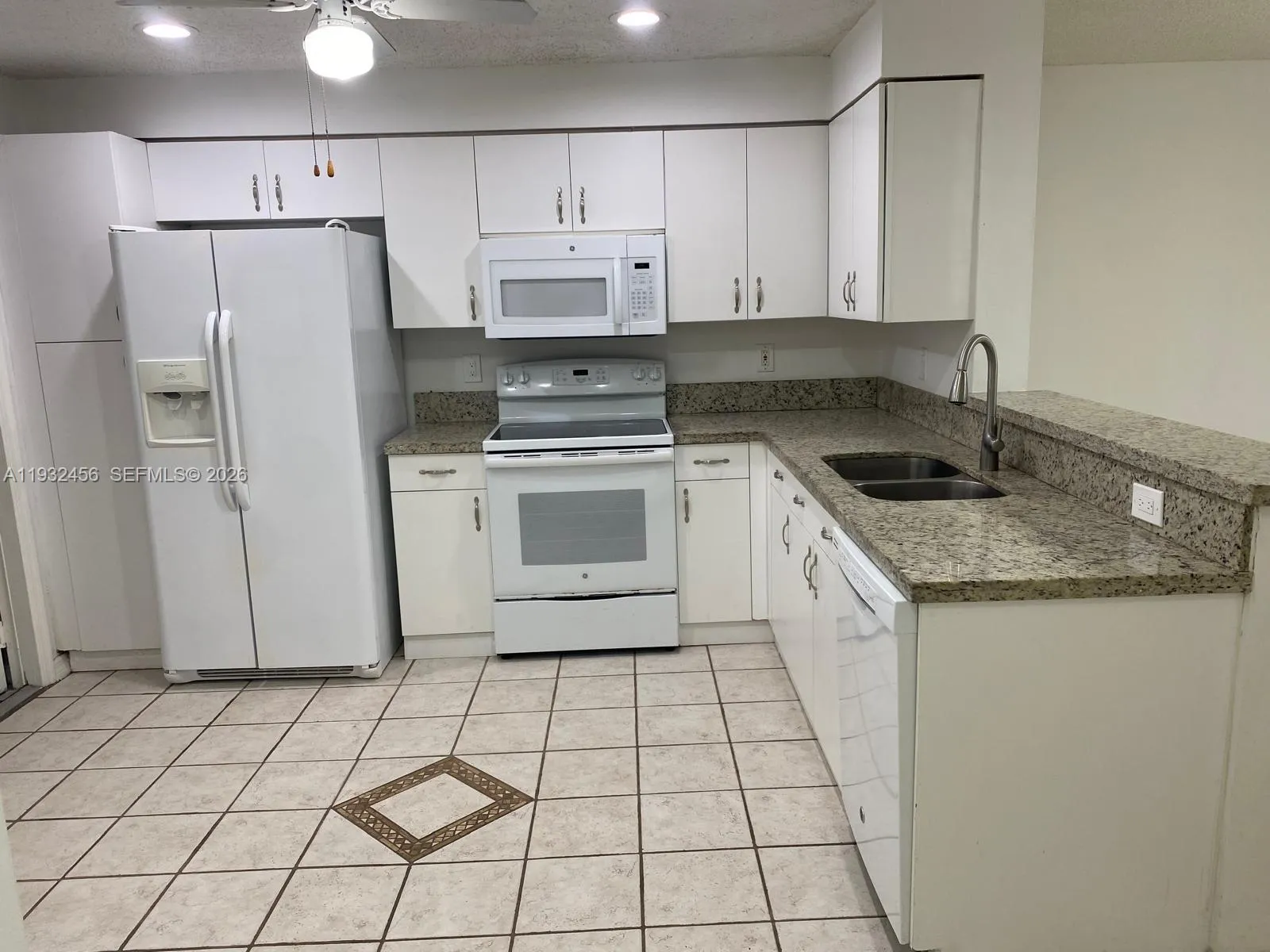 1384 Veracruz Ln # 7, Weston FL 33327