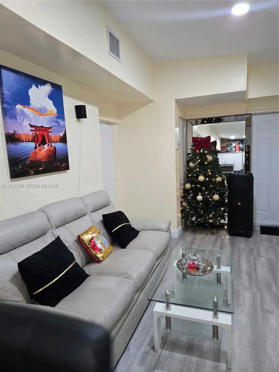 2 bedroom 1 bath for sale at 6108 SW 39th St, Miramar FL 33023