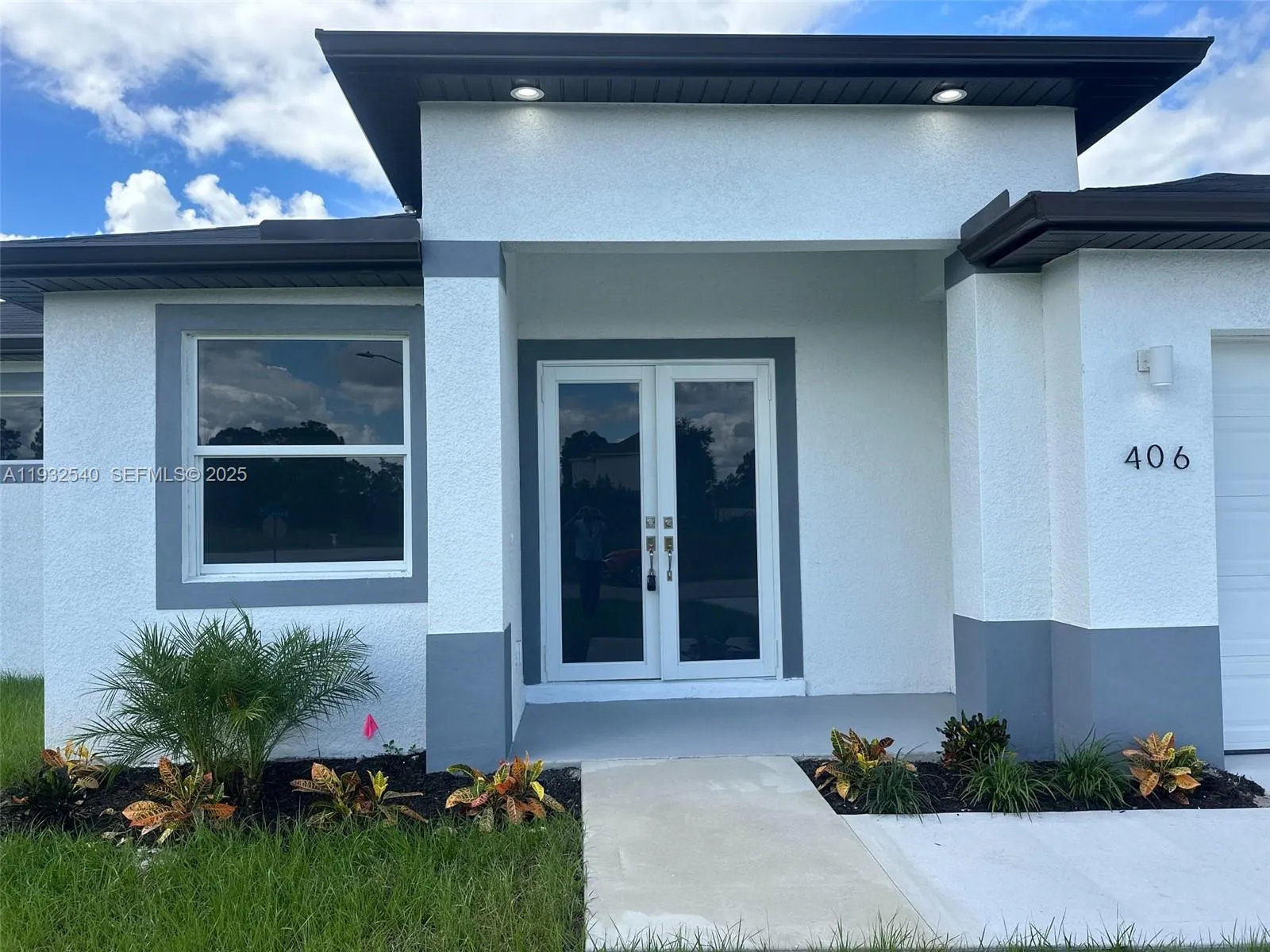 3 bedroom 2 bath for sale at 406 Genoa AVE S, Lehigh Acres FL 33974