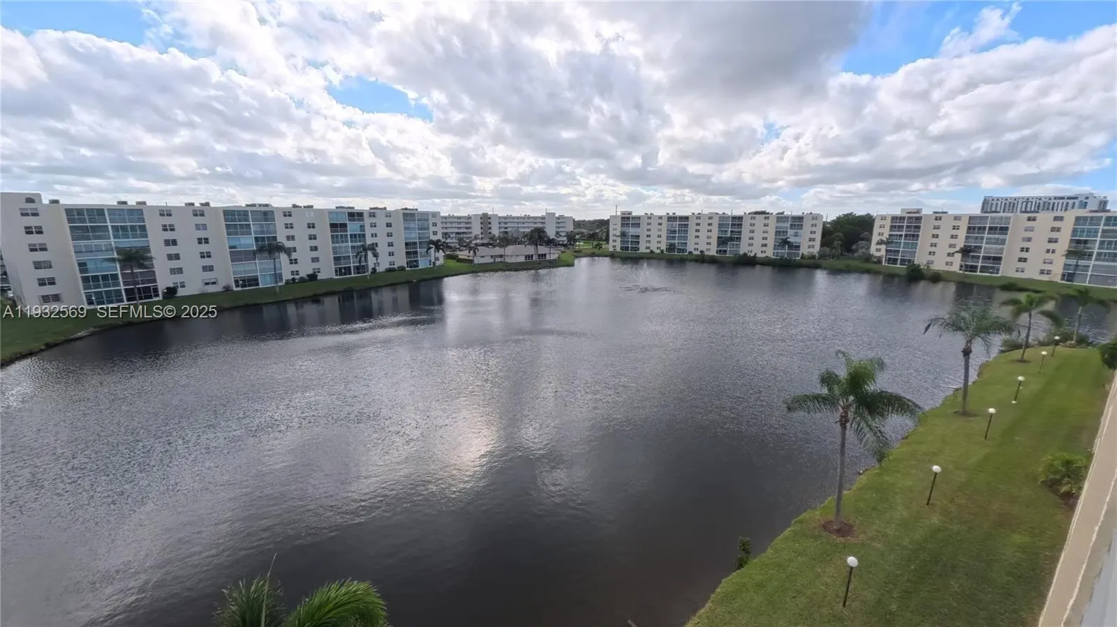 2 bedroom 2 bath for sale at 111 SE 3rd Ave # 502, Dania Beach FL 33004