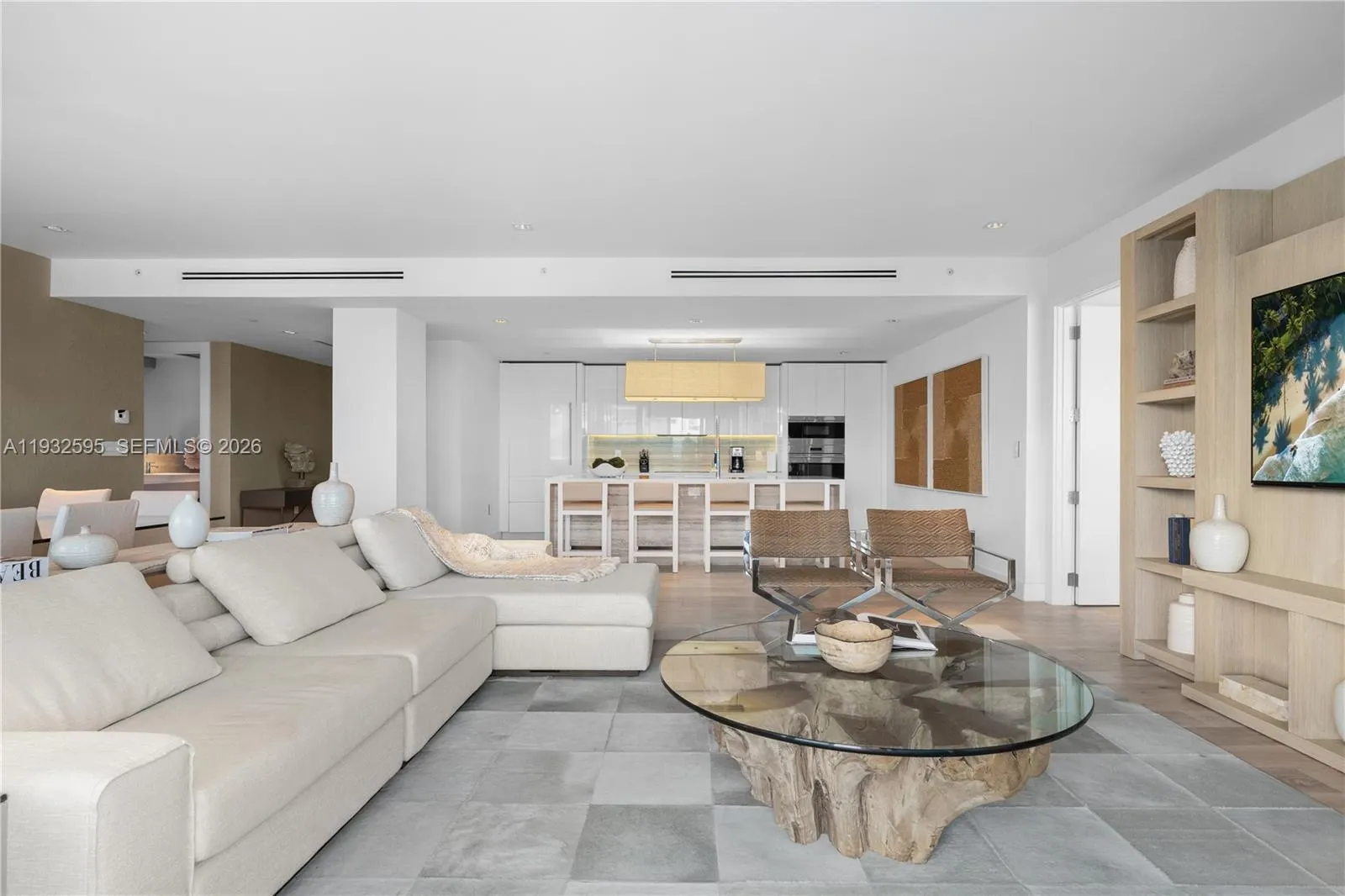 102 24th St # 1706, Miami Beach FL 33139
