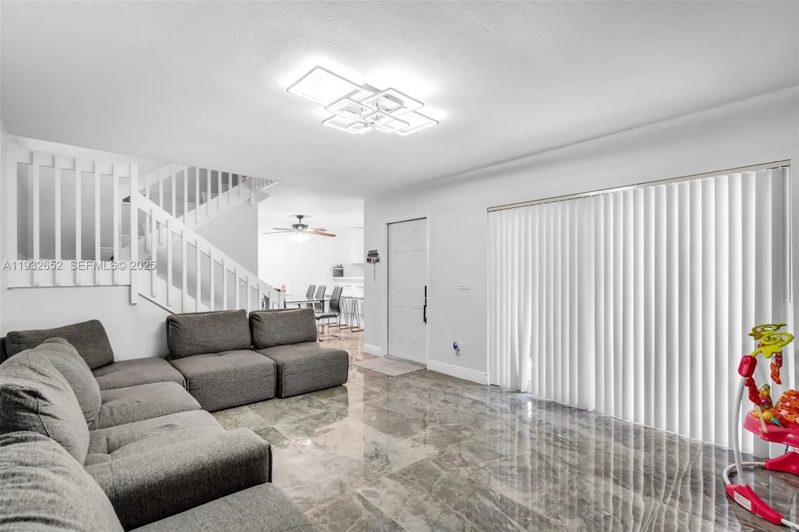 11903 SW 11th Ct, Davie FL 33325