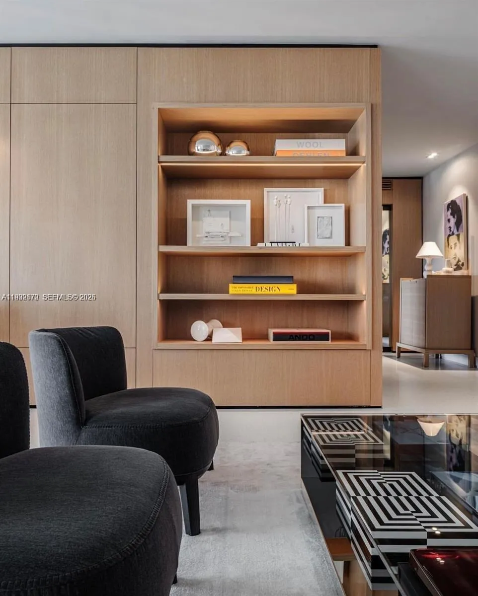 1 bedroom 1 bath for sale at 16 Island Ave # 6E, Miami Beach FL 33139