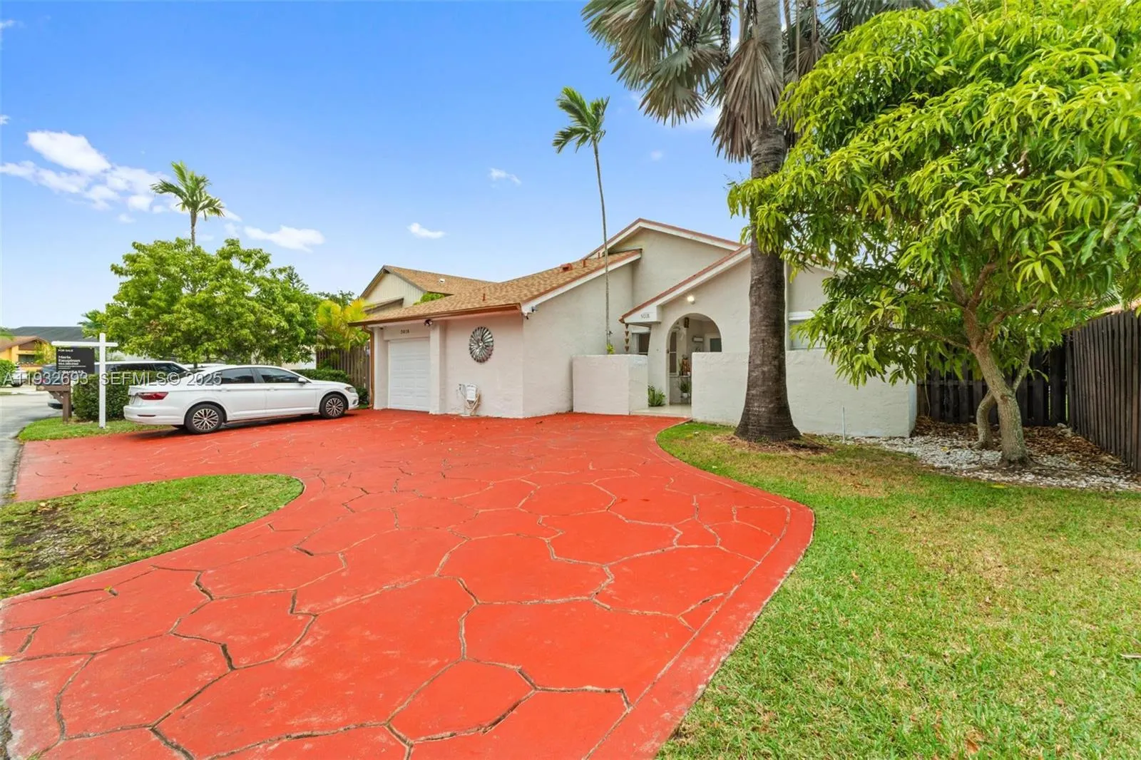 3 bedroom 3 bath for sale at 5018 SW 148th Pl, Miami FL 33185