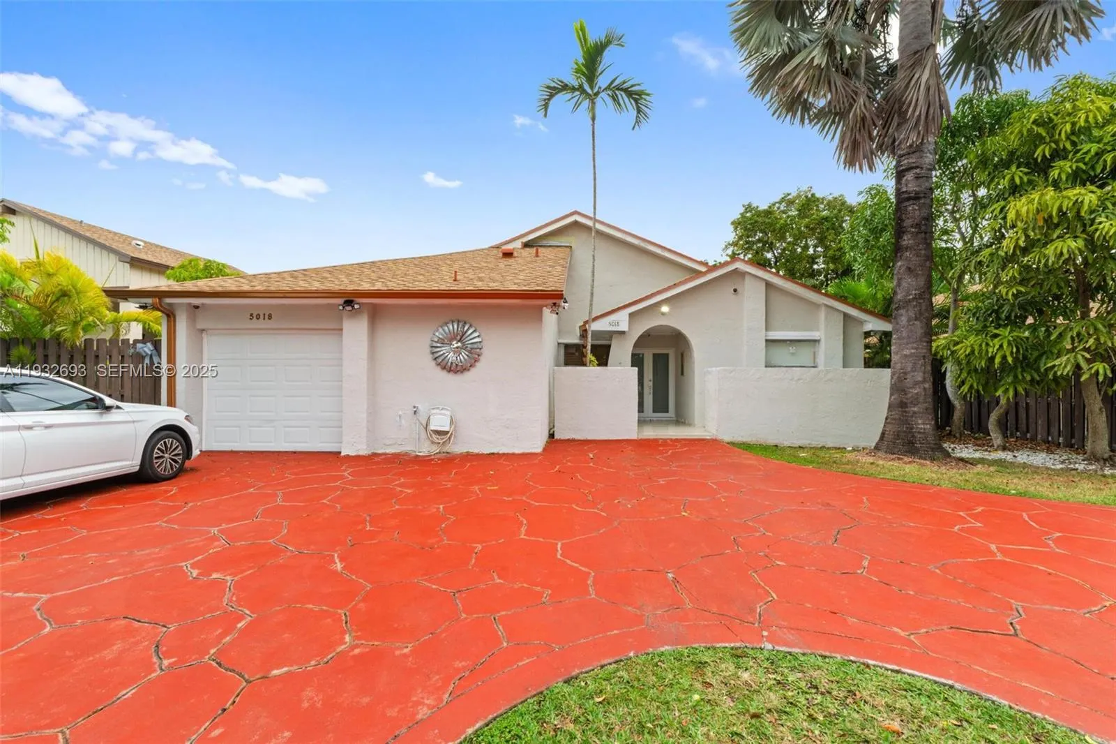 5018 SW 148th Pl, Miami FL 33185