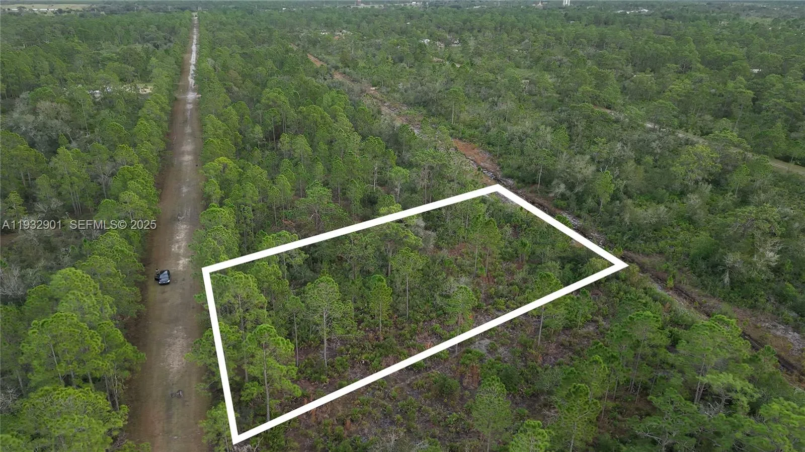 for sale at 215 IXORA DR, Other City - In The State Of Florida FL 33855