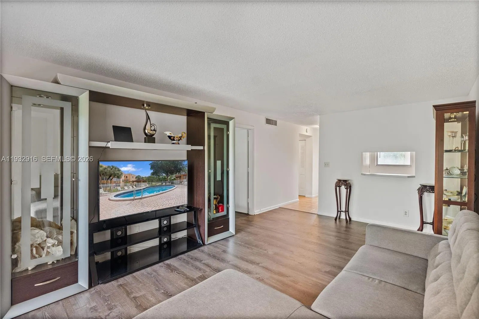 8400 Lagos De Campo Blvd # 312, Tamarac FL 33321