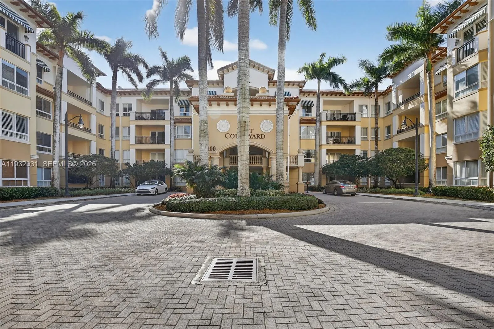 16100 Emerald Estates Dr # 284, Weston FL 33331