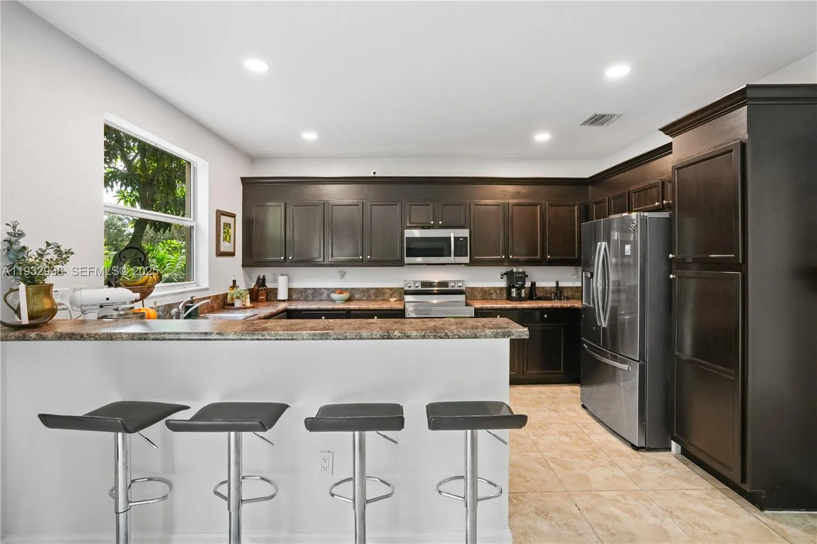 9127 SW 171st Ct, Miami FL 33196