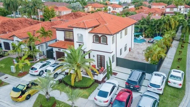 15268 SW 22nd Ter, Miami FL 33185