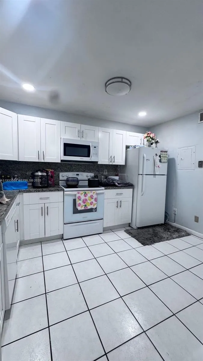 8325 SW 137th Ave # 8325, Miami FL 33183