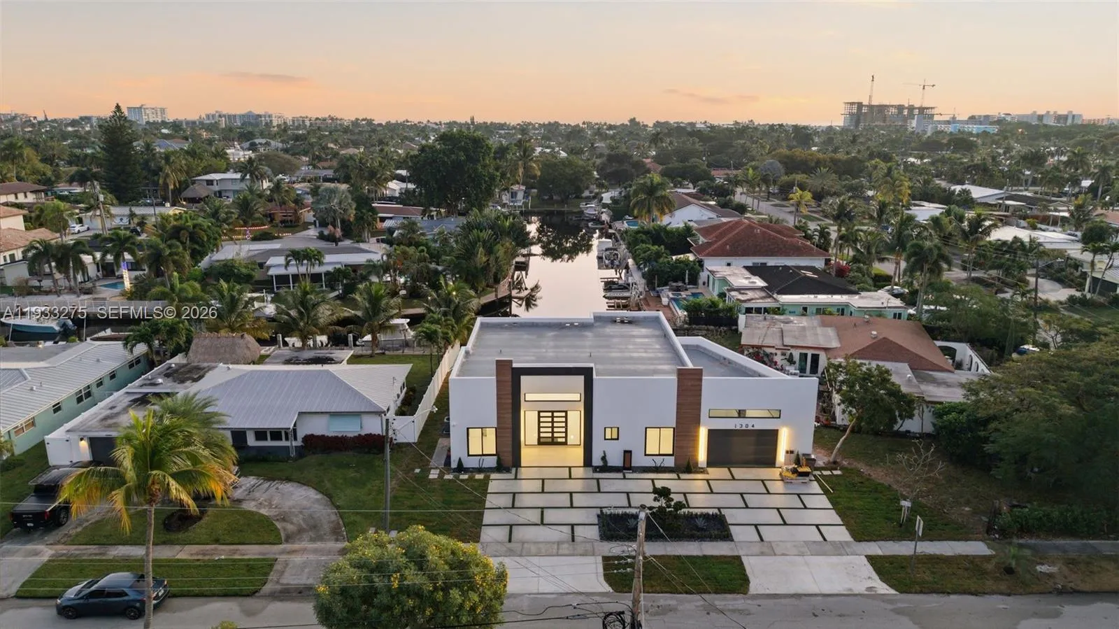 3 bedroom 3 bath for sale at 1304 SE 10th Ter, Deerfield Beach FL 33441