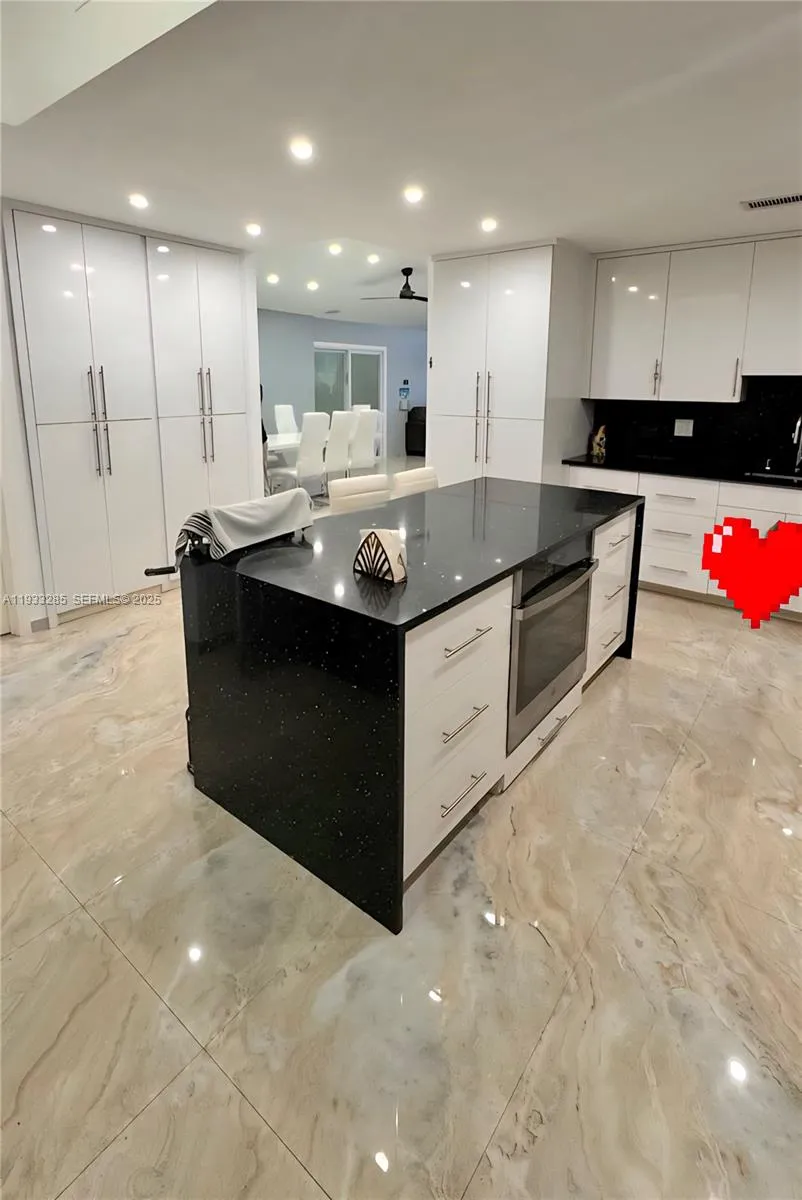 620 Briarwood Cir # 43, Hollywood FL 33024