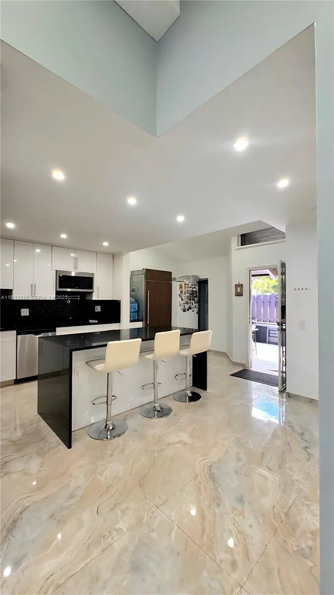 620 Briarwood Cir # 43, Hollywood FL 33024