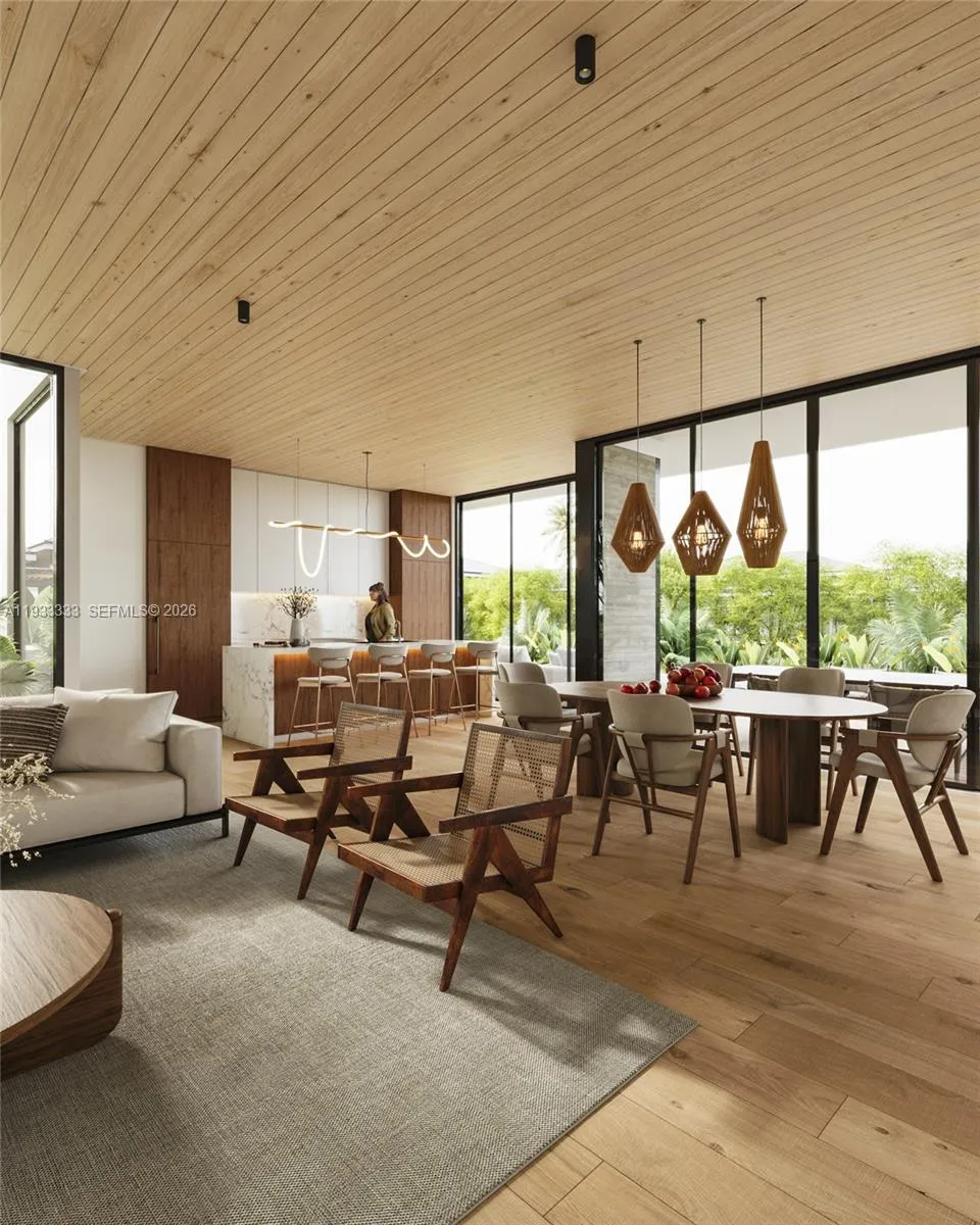 4340 SW 10th St, Miami FL 33134