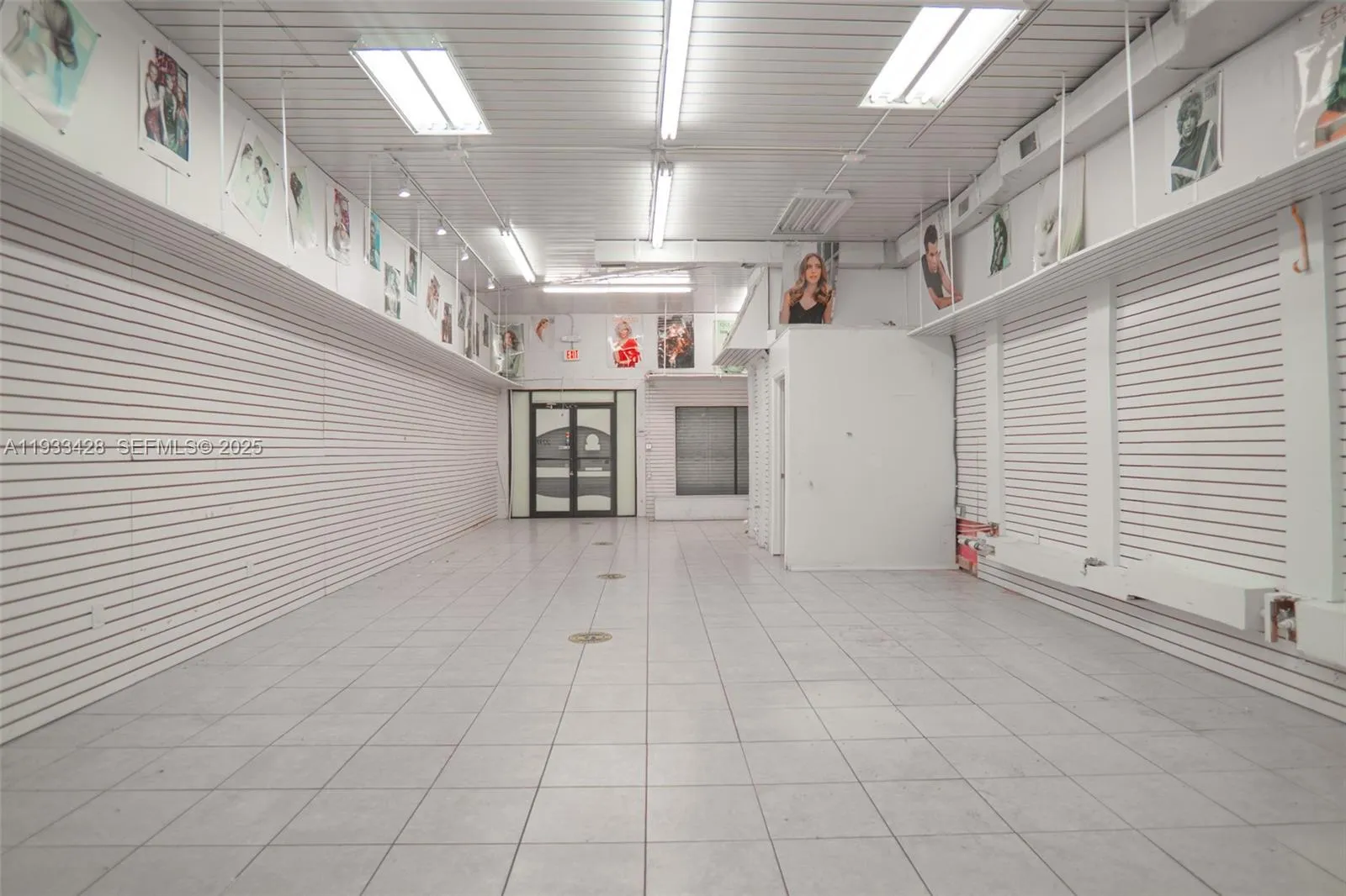 2235 NW 20th St, Miami FL 33142