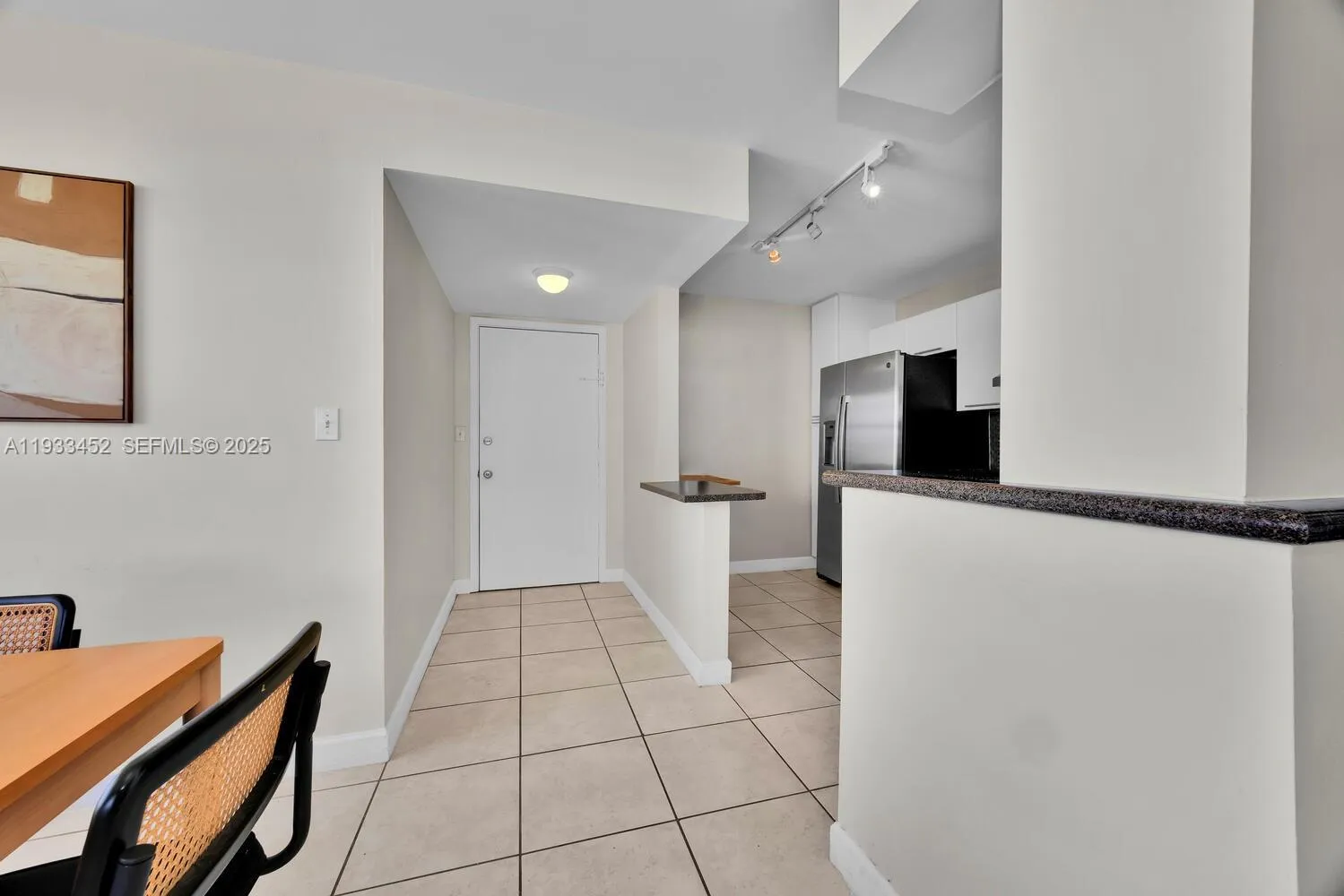 2016 Bay Dr # 604, Miami Beach FL 33141