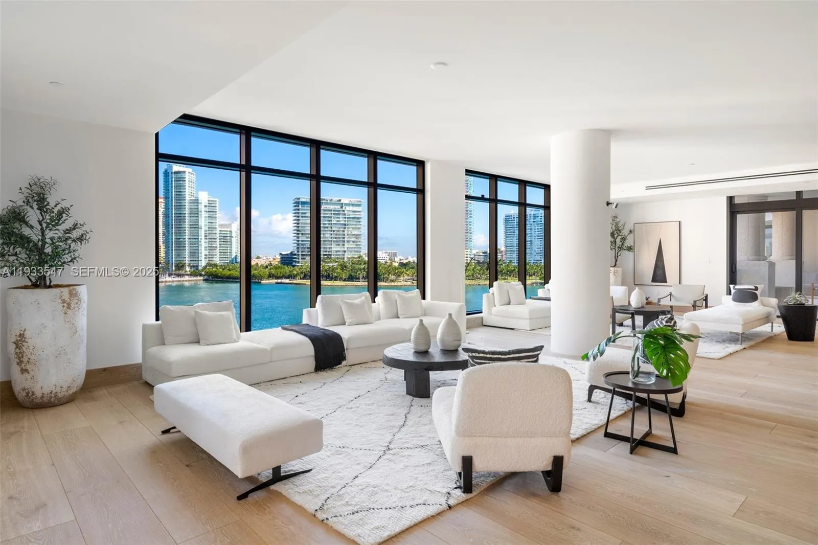 7061 Fisher Island Dr # 7061, Miami Beach FL 33109