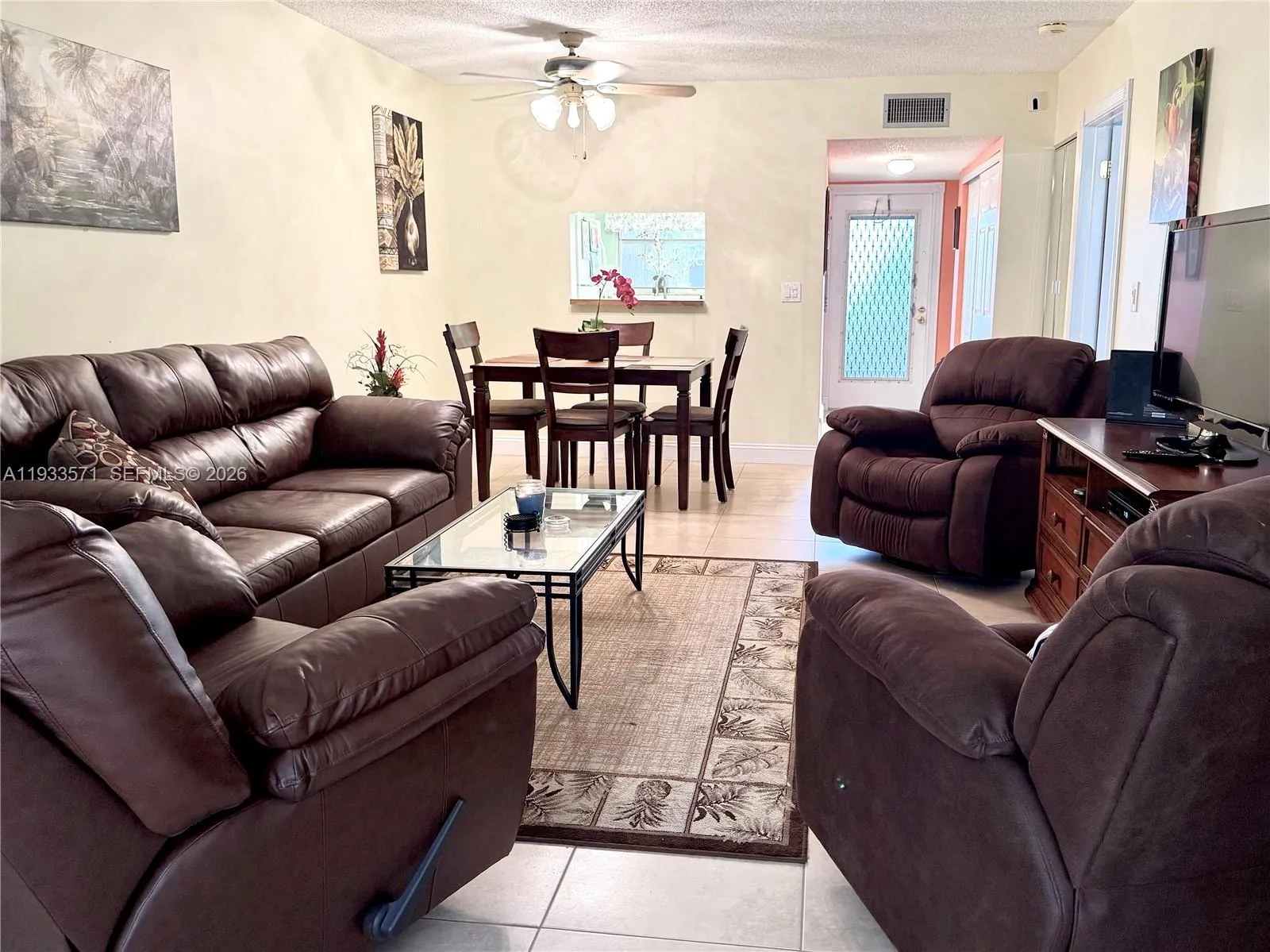 1 bedroom 1 bath for sale at 6700 Royal Palm Blvd # 107D, Margate FL 33063