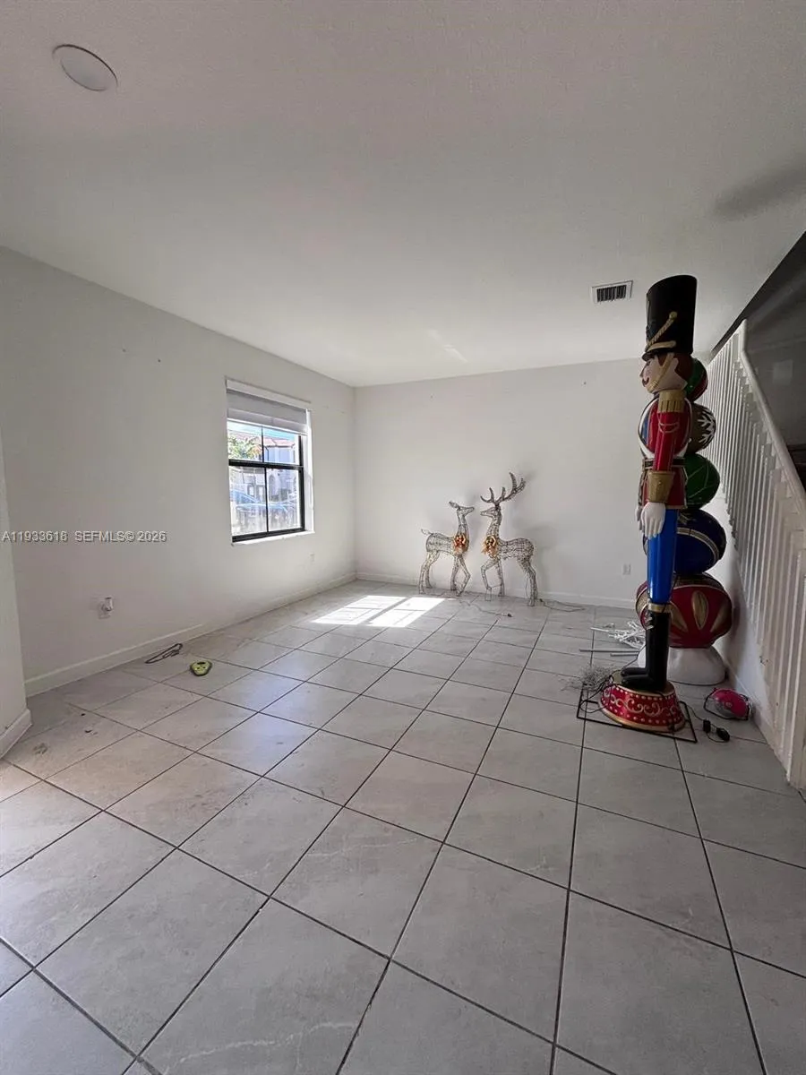 9965 SW 228th Ter, Miami FL 33190