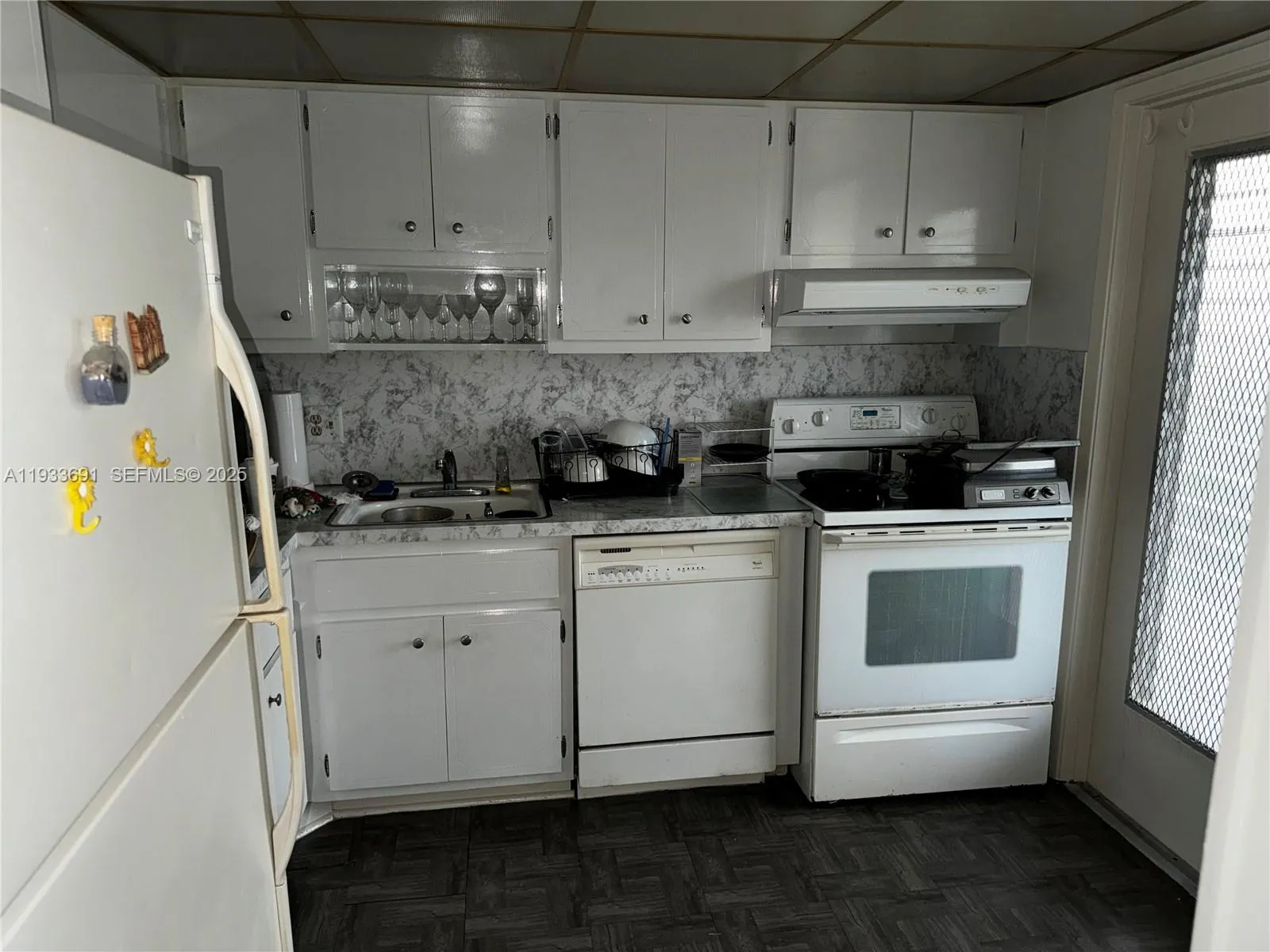 950 Hillcrest Dr # 411, Hollywood FL 33021