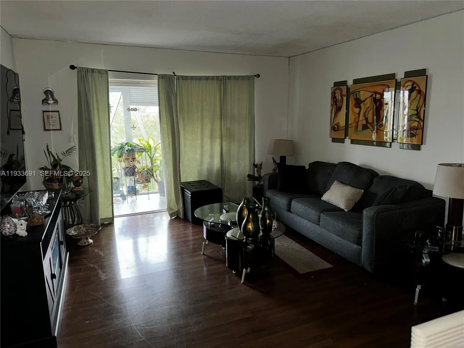 950 Hillcrest Dr # 411, Hollywood FL 33021
