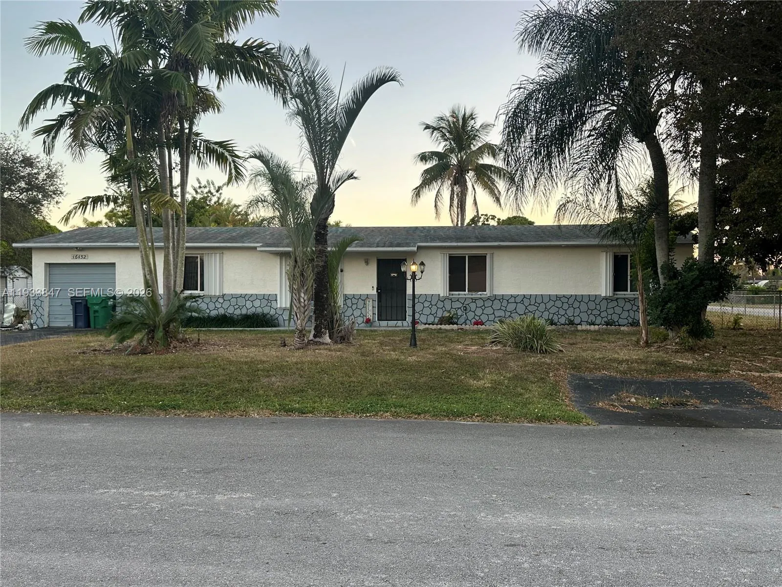 16452 SW 293rd St, Homestead FL 33033