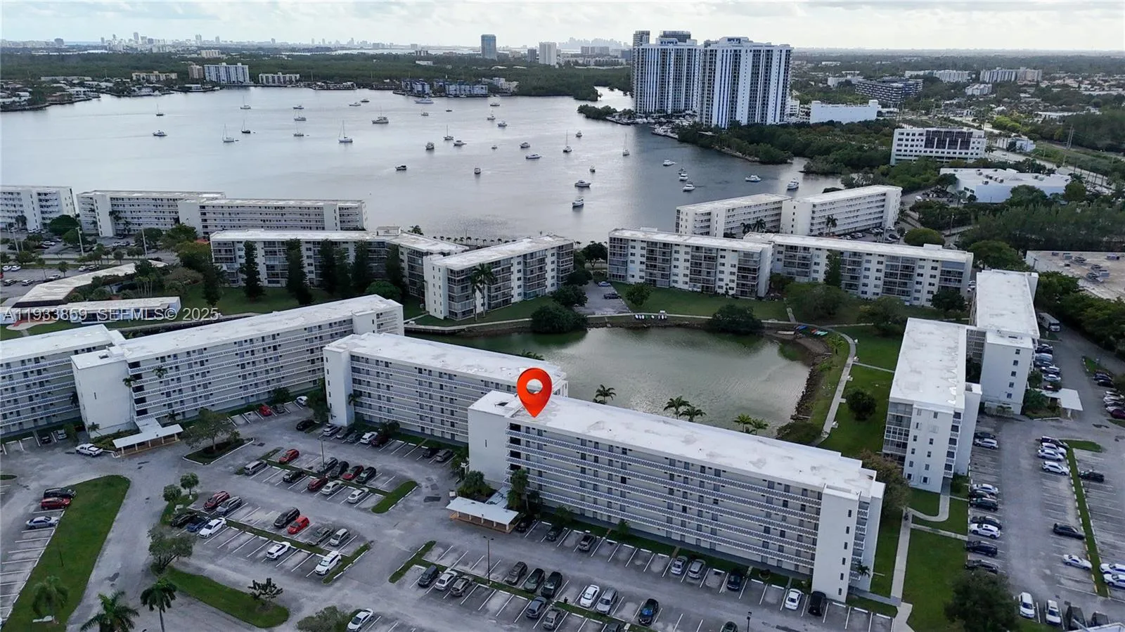 1 bedroom 1 bath for sale at 2855 Leonard Dr # H607, Aventura FL 33160