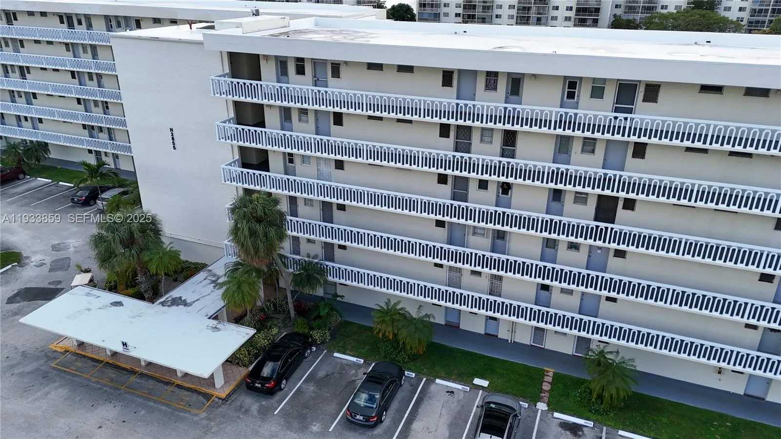 2855 Leonard Dr # H607, Aventura FL 33160