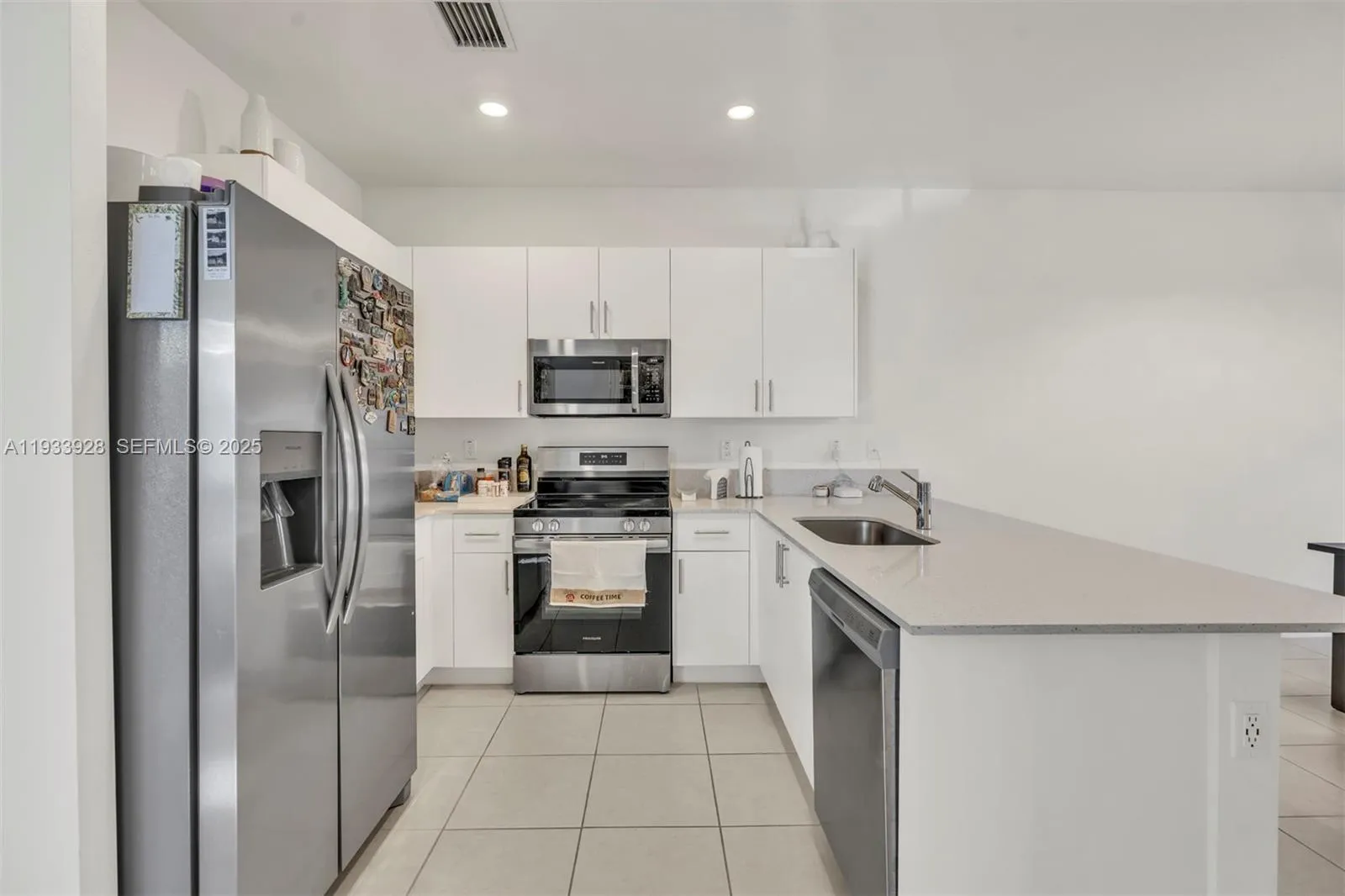 11851 NW 46th St, Coral Springs FL 33076