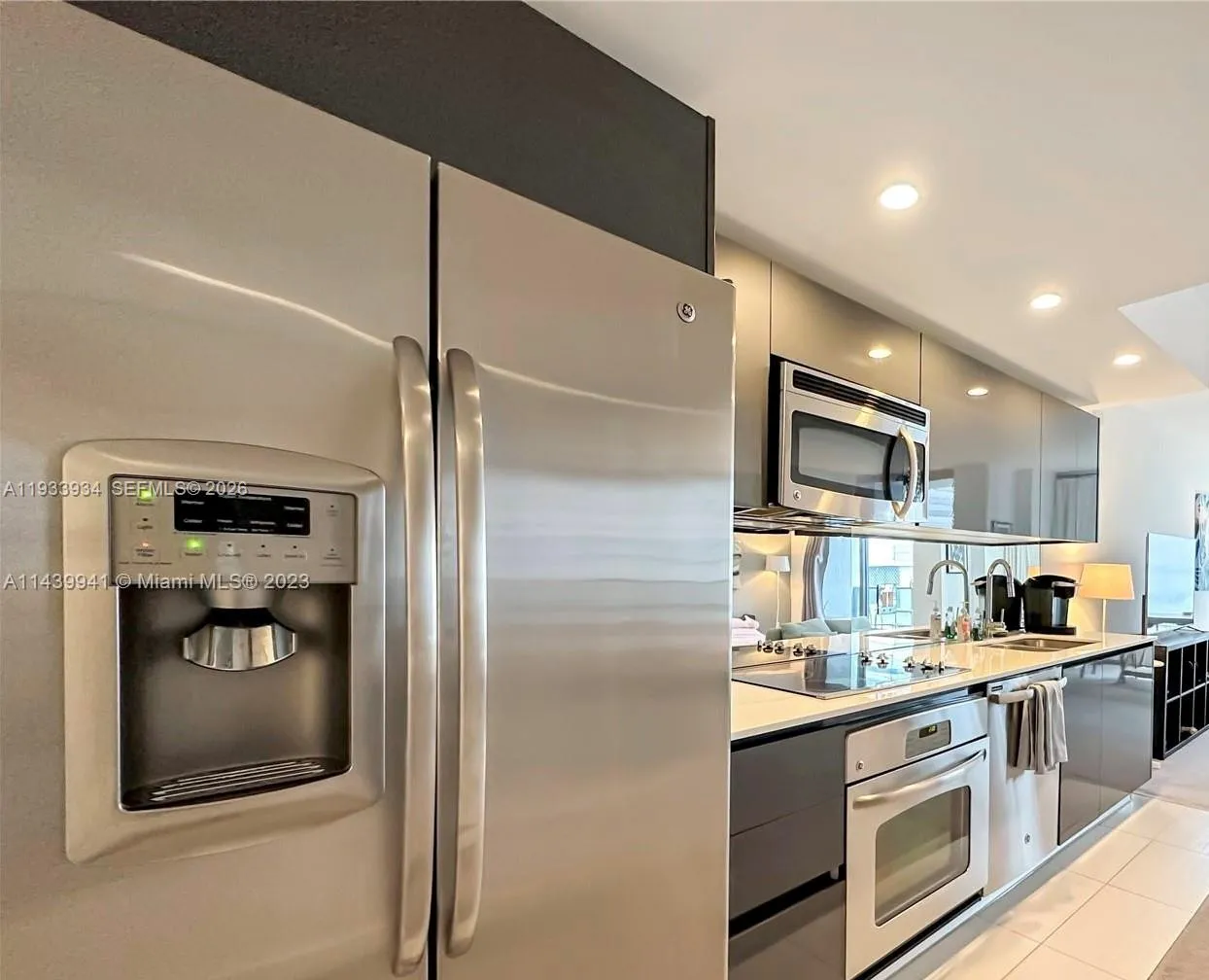 31 SE 6th St # 703, Miami FL 33131