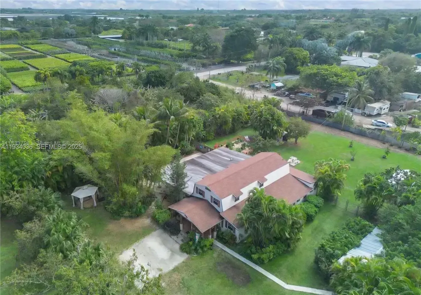 19810 SW 200th St, Miami FL 33187