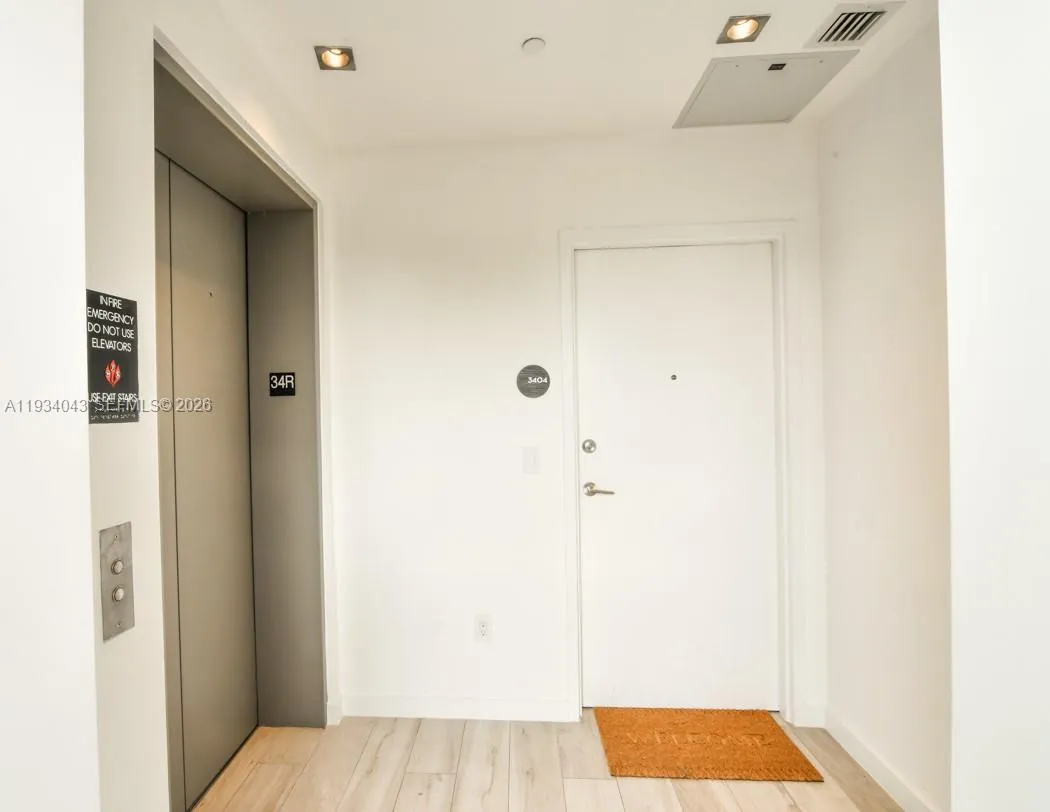 480 NE 31st St # 3404, Miami FL 33137