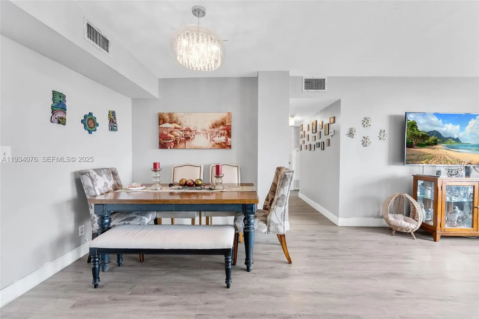 2 bedroom 2 bath Residential for sale at 2025 NE 164th St # 808, North Miami Beach FL 33162